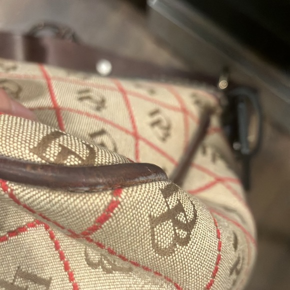 Dooney & Bourke Shoulder Vintage Bag Leather Canvas Taupe Brown Signature Duck - Picture 9 of 9